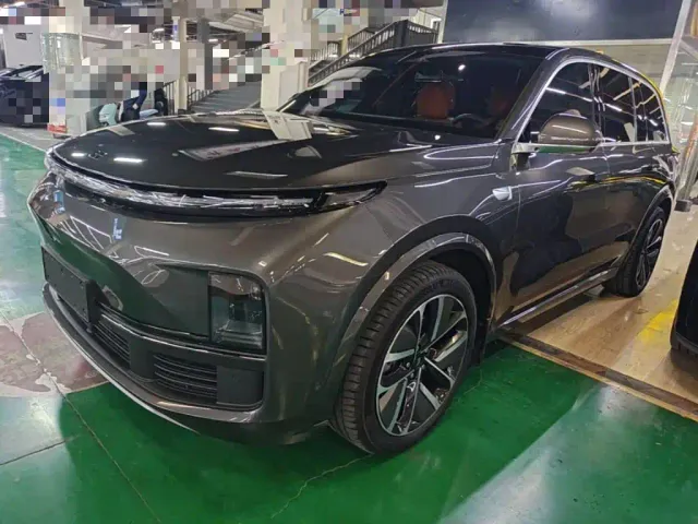 Фотография автомобиля — Li Auto L9