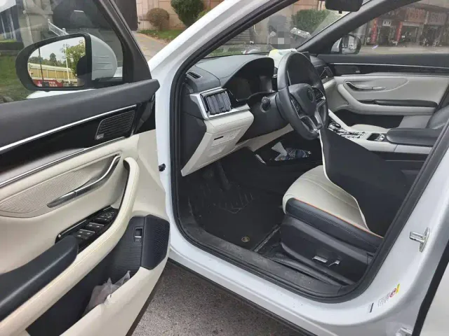 BYD Song PLUS — Фото автомобиля 17
