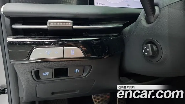 Genesis G80 Бензин 2.5 турбо 2WD — Фото автомобиля 17