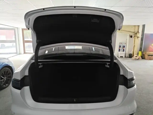 BYD Seal 05 DM-i — Фото автомобиля 18