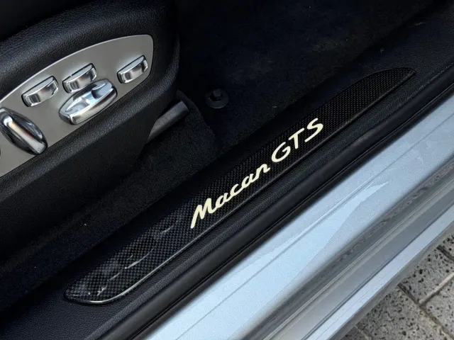 Porsche Macan — Фото автомобиля 19