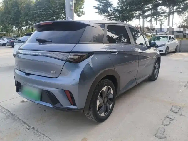 BYD Dolphin 2021 405km Freedom Edition — Фото автомобиля 6