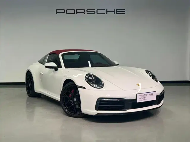 Porsche 911 — Фото автомобиля 6
