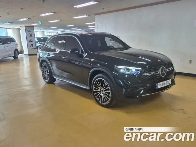 Фотография автомобиля — Mercedes-Benz GLC-Class X254