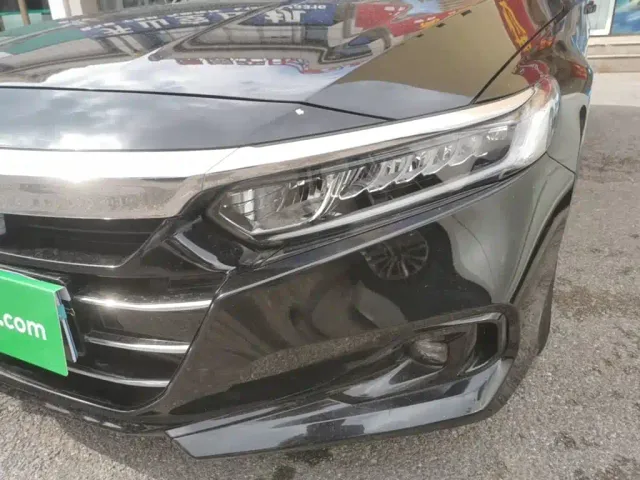 Honda Accord — Фото автомобиля 23