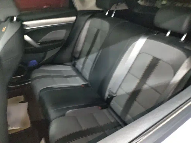Geely Binyue — Фото автомобиля 16