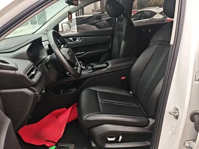 Wuling Victory — Фото автомобиля 14