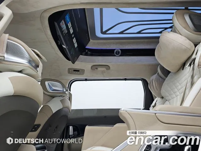 Kia Carnival Generation 4 — Фото автомобиля 15