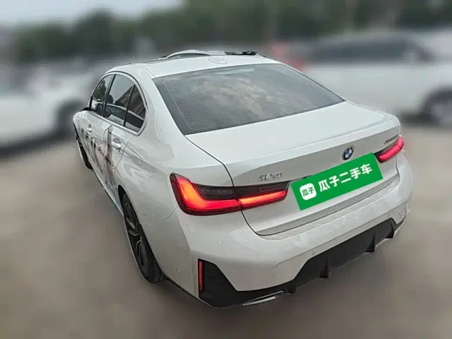 BMW 3 Series — Фото автомобиля 6