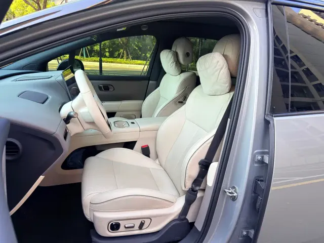 Li Auto i6 — Фото автомобиля 4