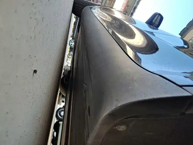 Tesla Model Y — Фото автомобиля 21
