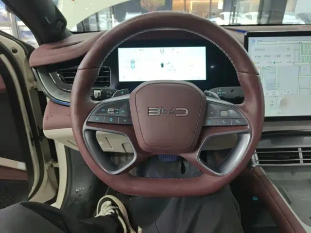 BYD Seal 07 DM-i — Фото автомобиля 10