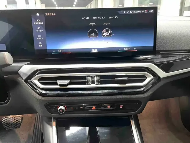 BMW 3 Series — Фото автомобиля 12
