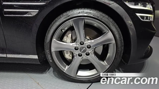 Genesis G80 — Фото автомобиля 5