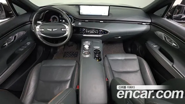Genesis GV70 — Фото автомобиля 7