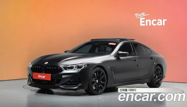 Фотография автомобиля — BMW 8 Series G15