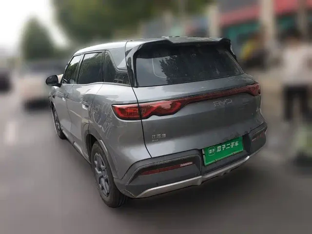 BYD Yuan UP — Фото автомобиля 4