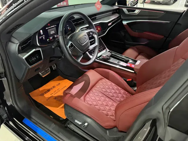 Audi Audi A7L 2024 45 TFSI quattro S-line Black Warrior Edition — Фото автомобиля 9