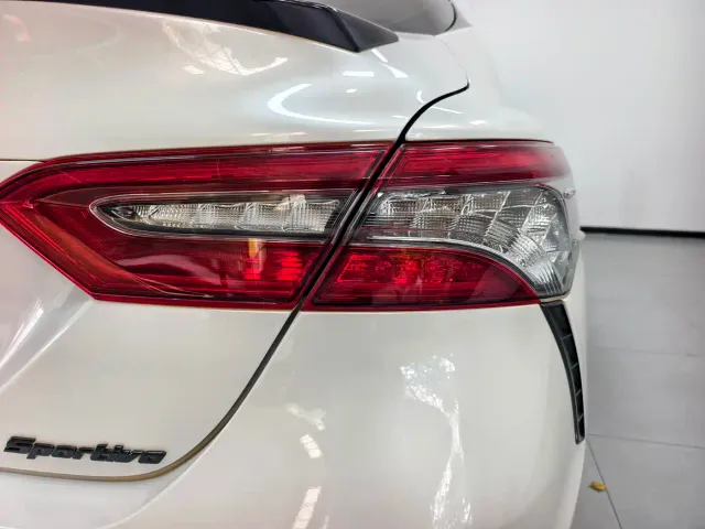 Toyota Camry — Фото автомобиля 17