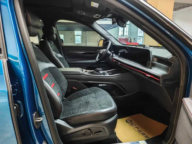 Ford Edge — Фото автомобиля 8