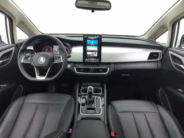BYD Song MAX — Фото автомобиля 5
