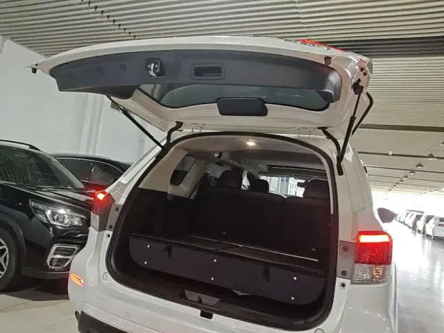 Nissan Terra — Фото автомобиля 18