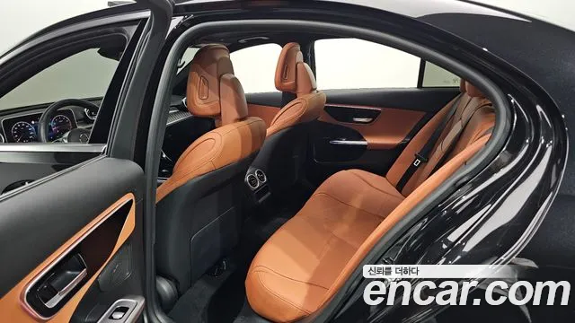 Mercedes-Benz C-Class W206 — Фото автомобиля 11