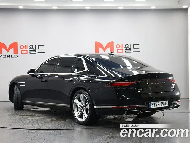 Genesis G90 Бензин 3.5 турбо AWD — Фото автомобиля 3