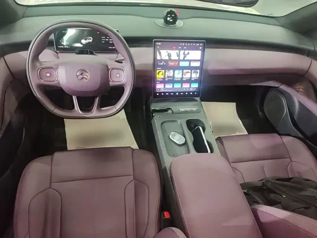 Nio ET5 Touring — Фото автомобиля 9