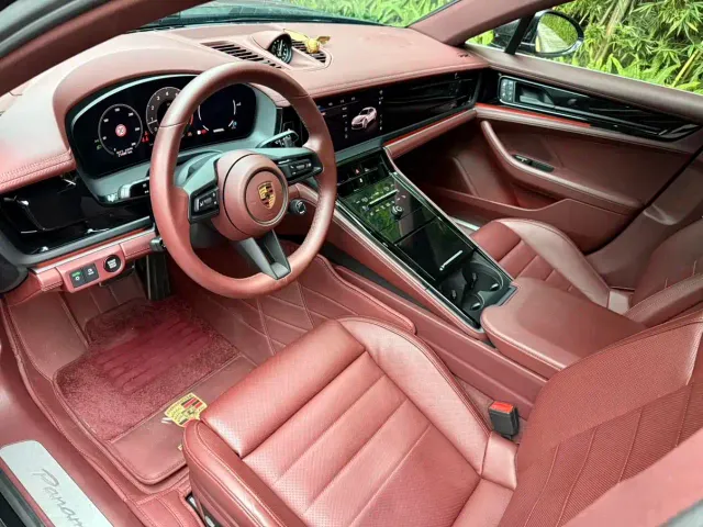 Porsche Panamera — Фото автомобиля 8
