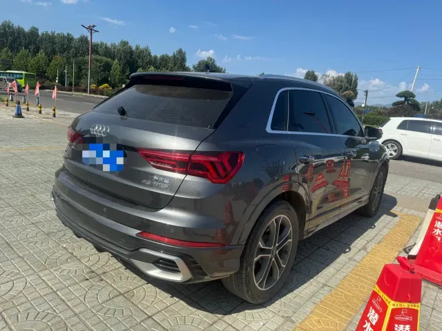 Audi Q3 — Фото автомобиля 5