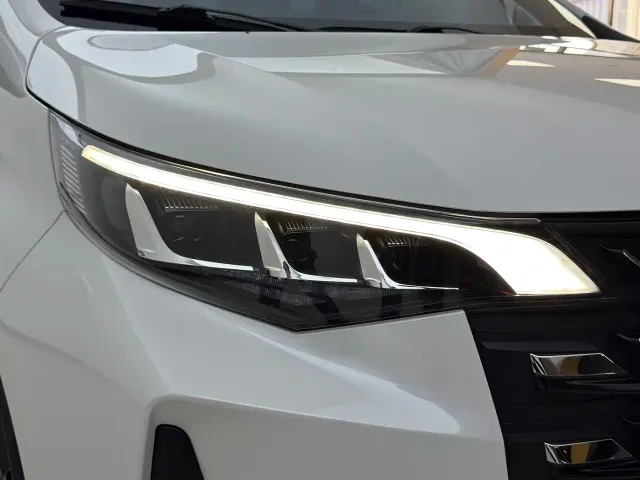 GAC Trumpchi M6 — Фото автомобиля 21