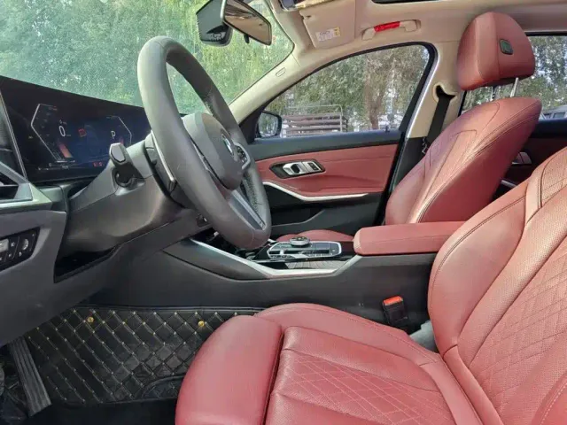 BMW 3 Series — Фото автомобиля 4