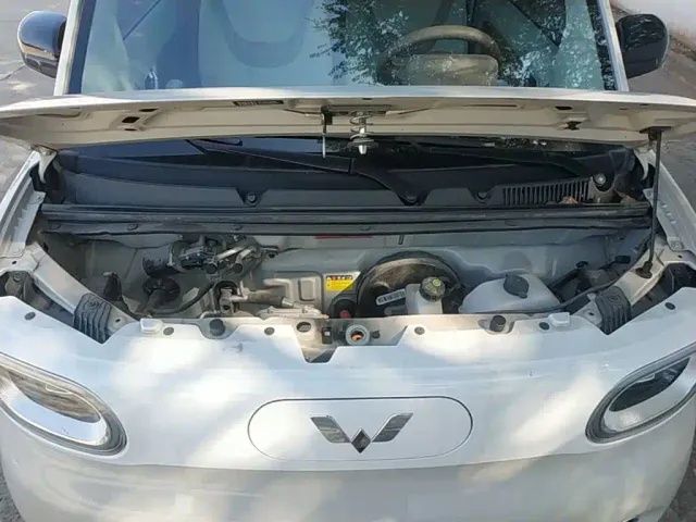 Wuling Hongguang Mini EV — Фото автомобиля 18