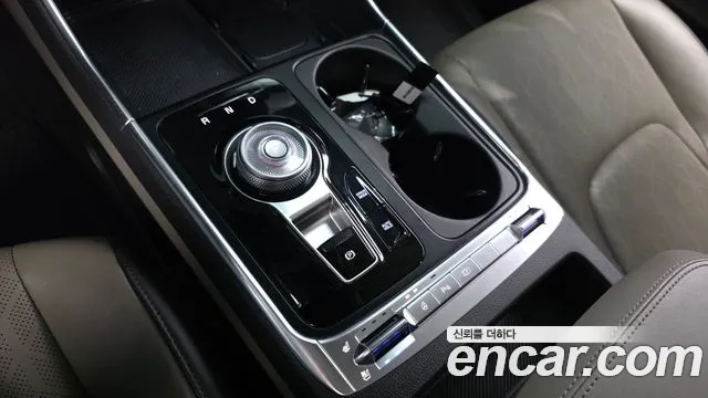 Kia Carnival 4th Gen — Фото автомобиля 12