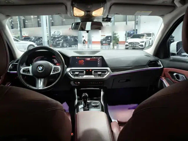 BMW 3 Series — Фото автомобиля 11