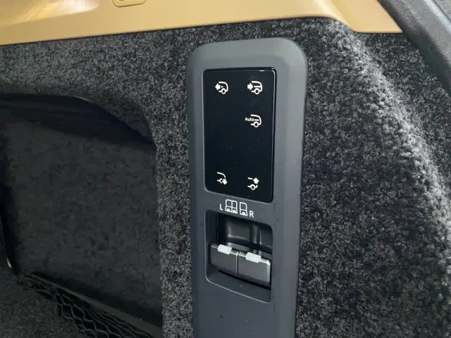 Land Rover Range Rover — Фото автомобиля 25