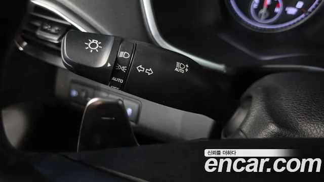 Hyundai Santafe Новый Santa Fe Бензин 2.5T 2WD — Фото автомобиля 30