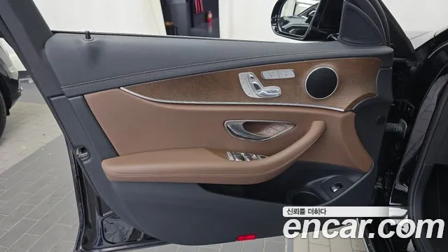 Mercedes-Benz E-Class W213 — Фото автомобиля 13