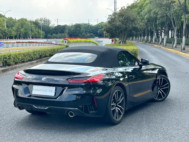 BMW Z4 — Фото автомобиля 8