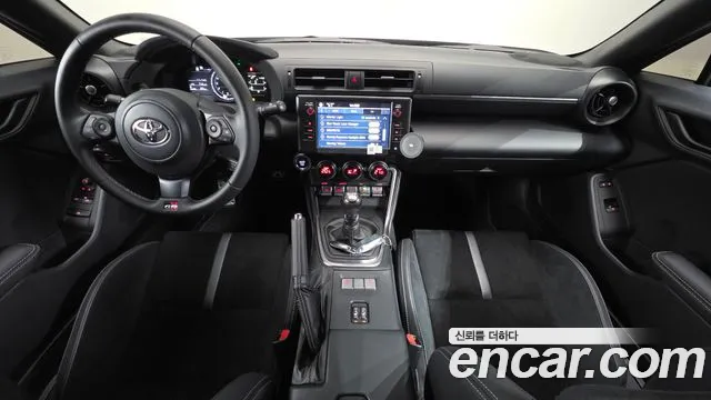 Toyota 86 GR86 — Фото автомобиля 10