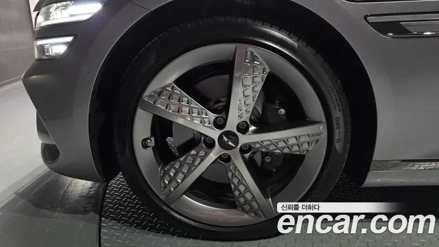 Genesis G80 RG3 — Фото автомобиля 5