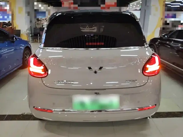 Wuling Bingo — Фото автомобиля 5