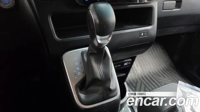 Hyundai Staria — Фото автомобиля 12