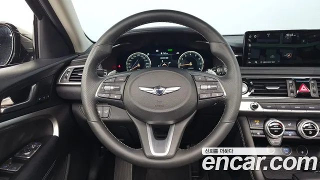 Genesis G70 — Фото автомобиля 18