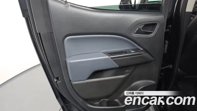 ChevroletGMDaewoo Colorado Real Colorado 3.6 Z71-X Midnight 4WD — Фото автомобиля 18