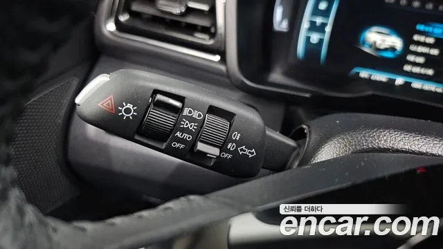 KG_Mobility_Ssangyong TIBOLI Very New Tivoli Бензин 1.5 2WD — Фото автомобиля 28