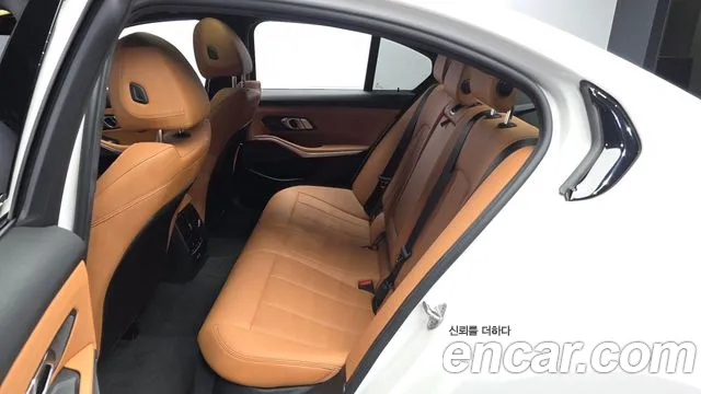 BMW 3 Series G20 — Фото автомобиля 15
