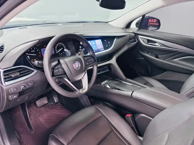 Buick Enclave — Фото автомобиля 9