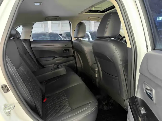 Mitsubishi ASX — Фото автомобиля 16